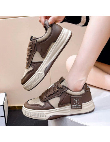 Sneakers  Sora