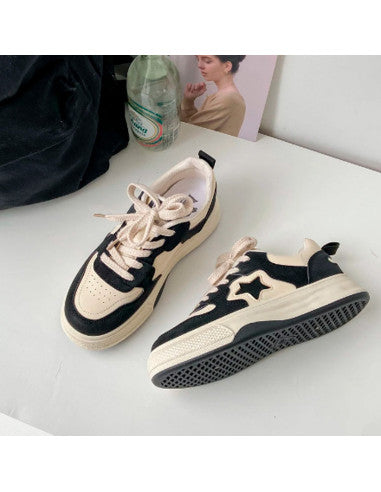 Cosmo kicks