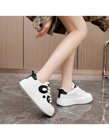 Panda Kicks